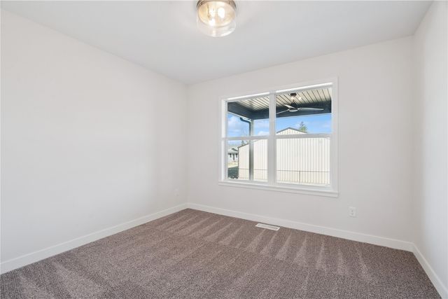 2770 Burns Drive, Marion, IA 52302