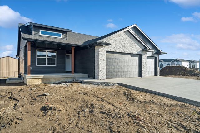 2770 Burns Drive, Marion, IA 52302