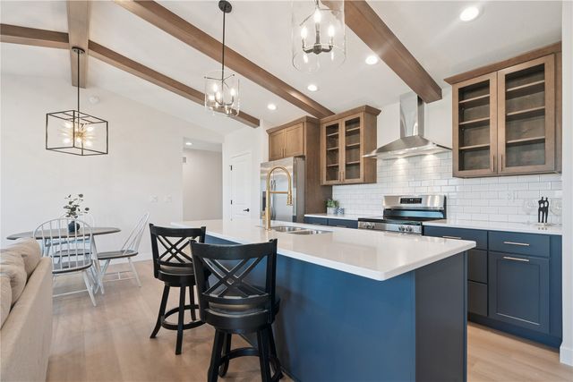 2770 Burns Drive, Marion, IA 52302