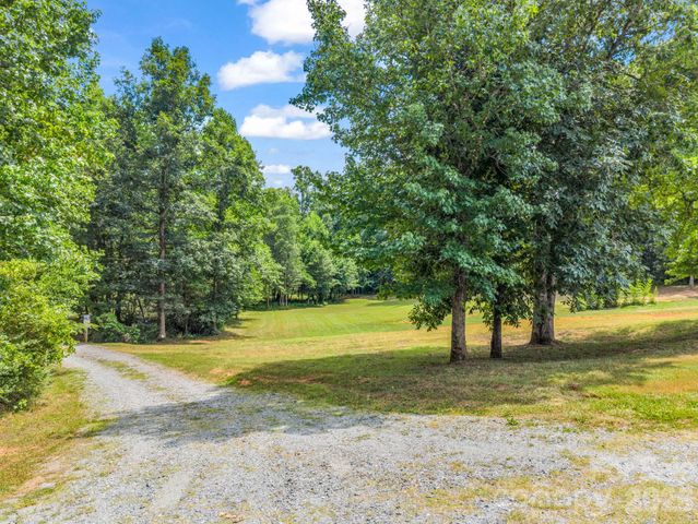 221 Kistler Road, Lawndale, NC 28090