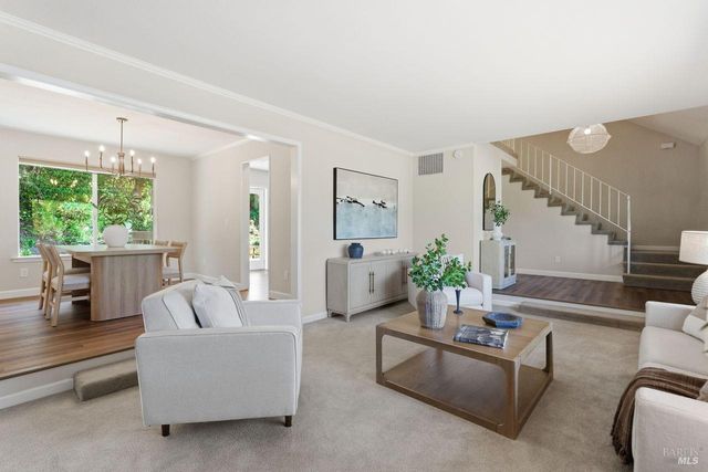 344 Westridge Pl, Petaluma, CA 94952