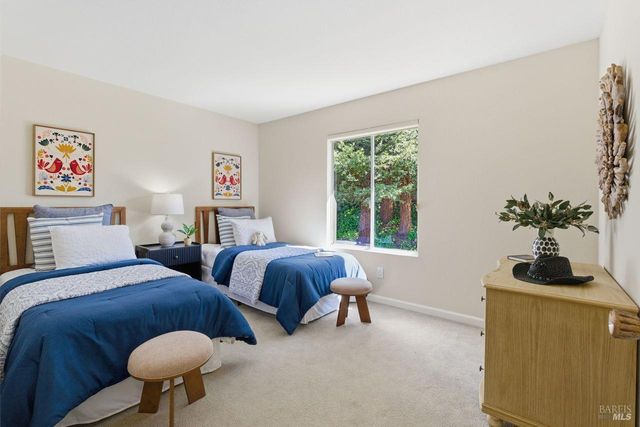 344 Westridge Pl, Petaluma, CA 94952