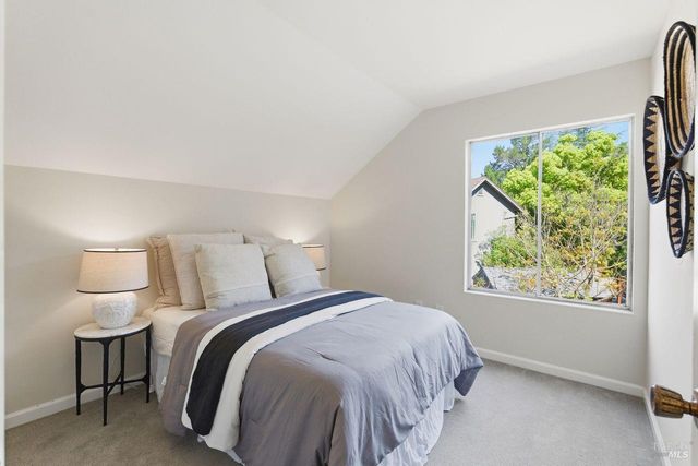 344 Westridge Pl, Petaluma, CA 94952