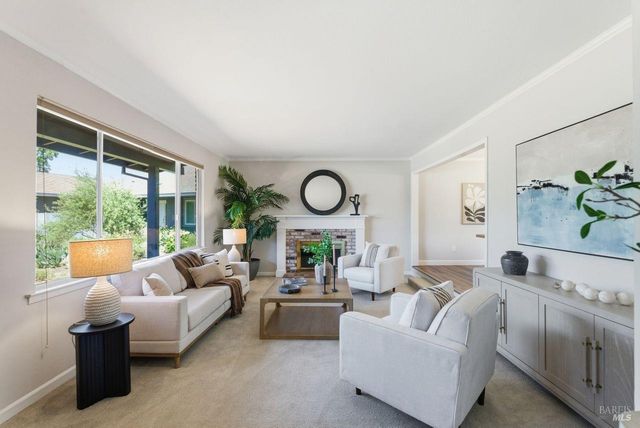 344 Westridge Pl, Petaluma, CA 94952