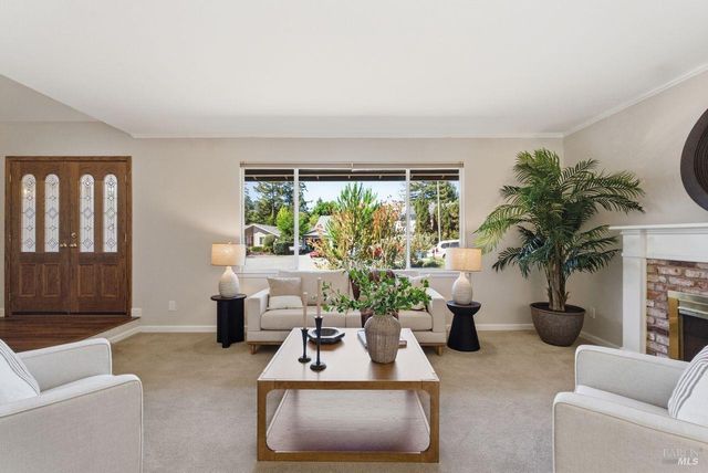 344 Westridge Pl, Petaluma, CA 94952