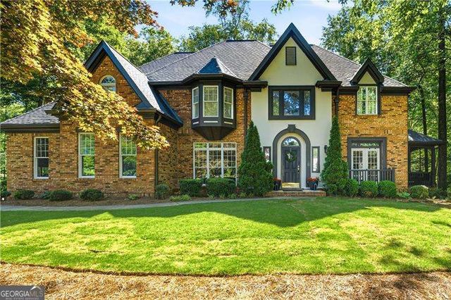 1136 Mossy Rock Road NW, Kennesaw, GA 30152