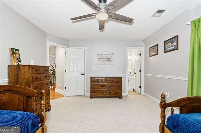 1136 Mossy Rock Road NW, Kennesaw, GA 30152