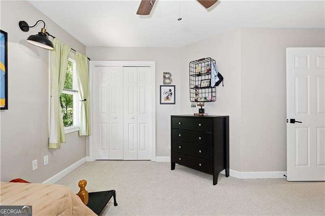 1136 Mossy Rock Road NW, Kennesaw, GA 30152