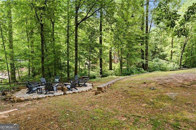 1136 Mossy Rock Road NW, Kennesaw, GA 30152