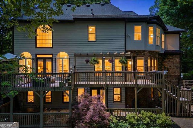 1136 Mossy Rock Road NW, Kennesaw, GA 30152