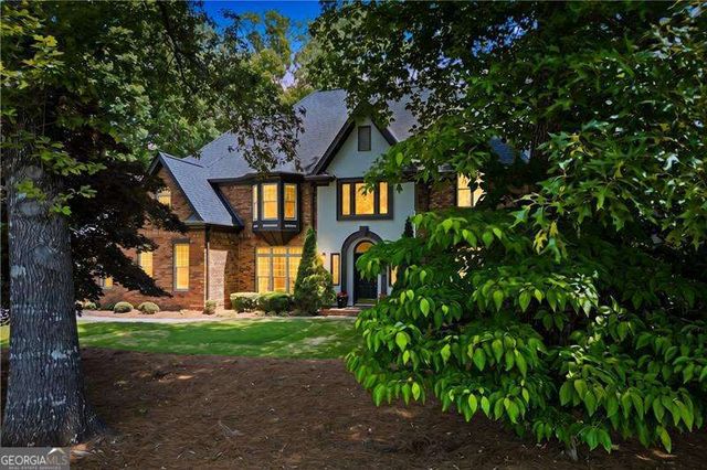 1136 Mossy Rock Road NW, Kennesaw, GA 30152