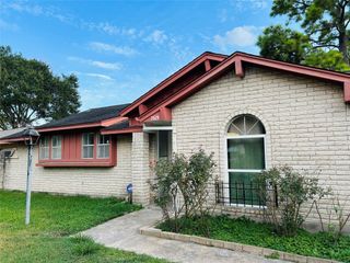 7619 Vernwood Street, Houston, TX 77040