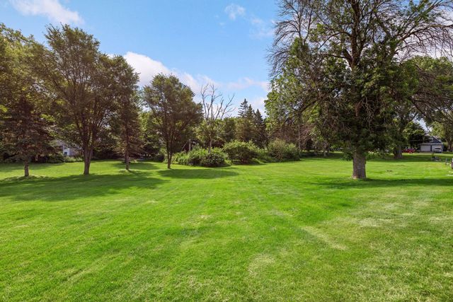 911 7th Street S 3, Hopkins, MN 55343
