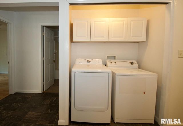 902 W Mill Street 904 906 908, Carbondale, IL 62901