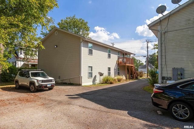 902 W Mill Street 904 906 908, Carbondale, IL 62901