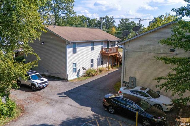 902 W Mill Street 904 906 908, Carbondale, IL 62901