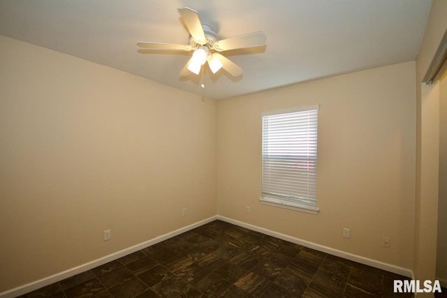 902 W Mill Street 904 906 908, Carbondale, IL 62901