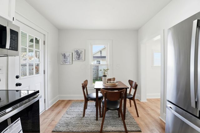 132 Cambria Street, Newark, OH 43055