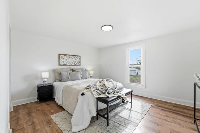 132 Cambria Street, Newark, OH 43055