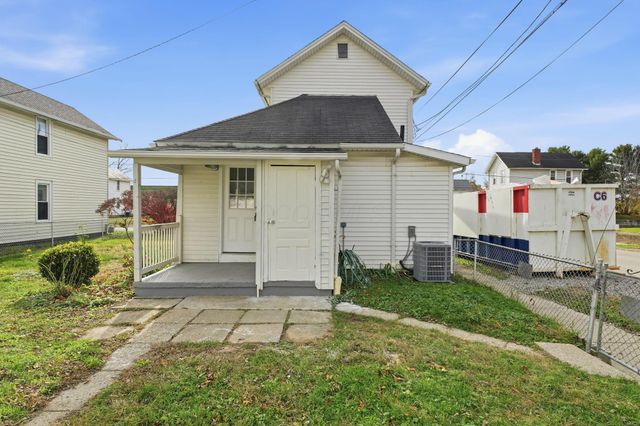 132 Cambria Street, Newark, OH 43055