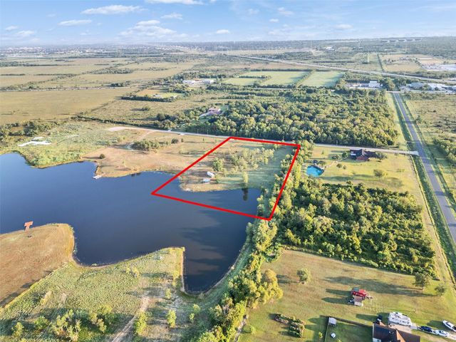 TBD Avenue T, Dickinson, TX 77539