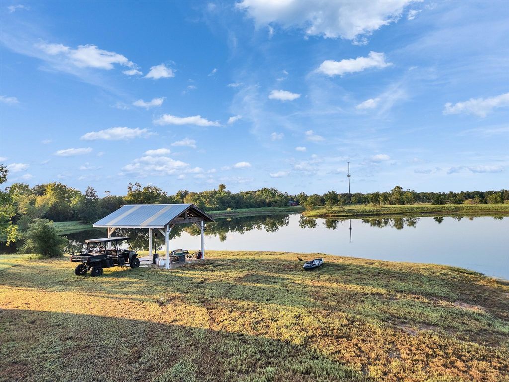 TBD Avenue T, Dickinson, TX 77539