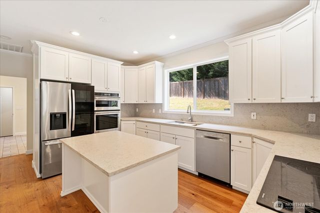 21810 57th Avenue SE, Woodinville, WA 98072