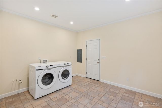21810 57th Avenue SE, Woodinville, WA 98072