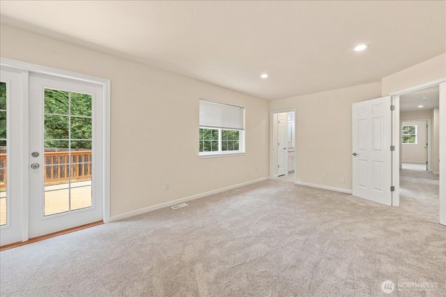 21810 57th Avenue SE, Woodinville, WA 98072