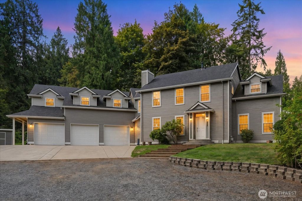 21810 57th Avenue SE, Woodinville, WA 98072