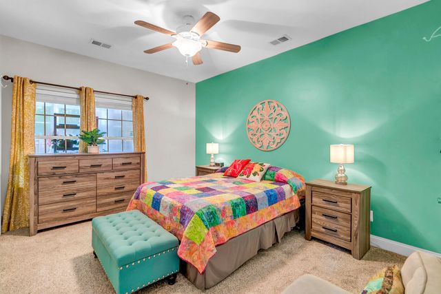 135 Steeple Point Court, Summerville, SC 29485