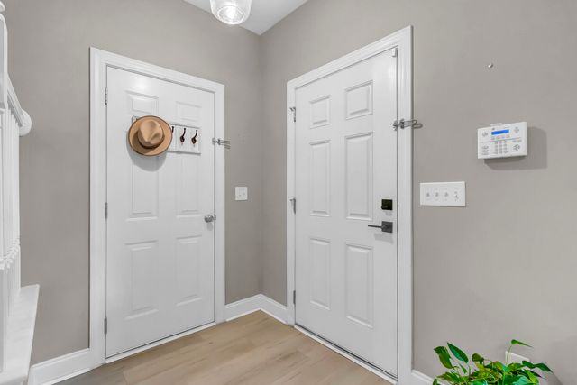 135 Steeple Point Court, Summerville, SC 29485