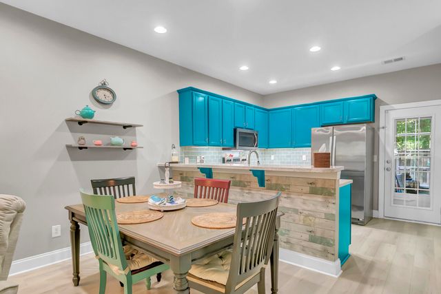135 Steeple Point Court, Summerville, SC 29485
