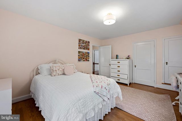 330 BROADMOOR RD, Baltimore, MD 21212