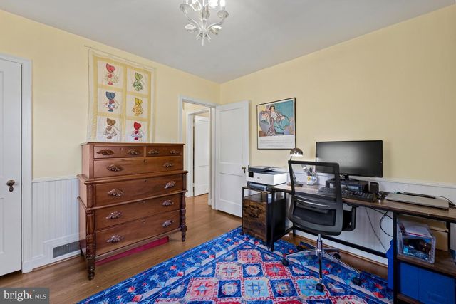 330 BROADMOOR RD, Baltimore, MD 21212