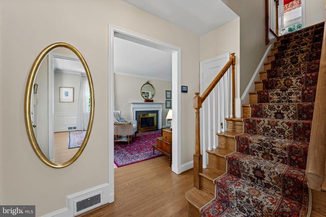 330 BROADMOOR RD, Baltimore, MD 21212