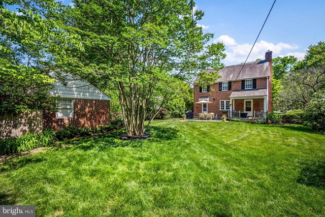 330 BROADMOOR RD, Baltimore, MD 21212