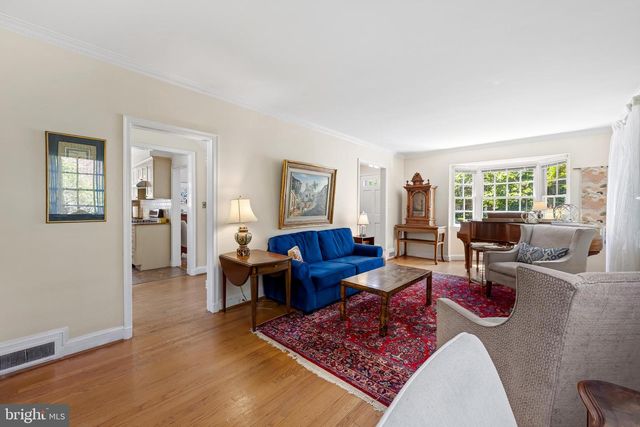 330 BROADMOOR RD, Baltimore, MD 21212