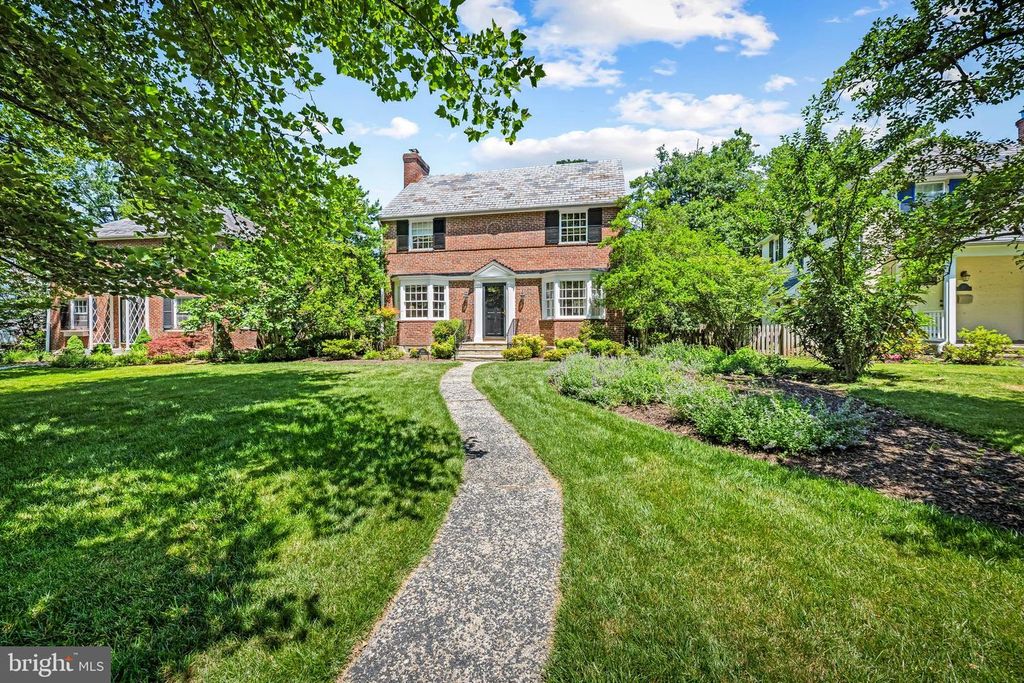 330 BROADMOOR RD, Baltimore, MD 21212