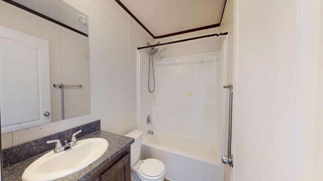 2310 Ethel Avenue, Albert Lea, MN 56007