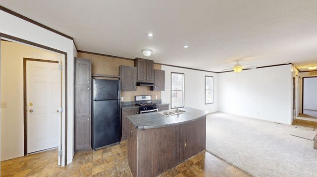 2310 Ethel Avenue, Albert Lea, MN 56007