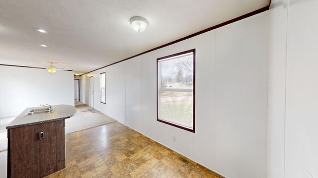 2310 Ethel Avenue, Albert Lea, MN 56007