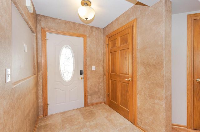 W220N7288 Coventry Meadows COURT, Lisbon, WI 53089