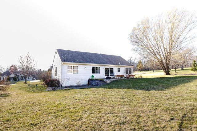 W220N7288 Coventry Meadows COURT, Lisbon, WI 53089