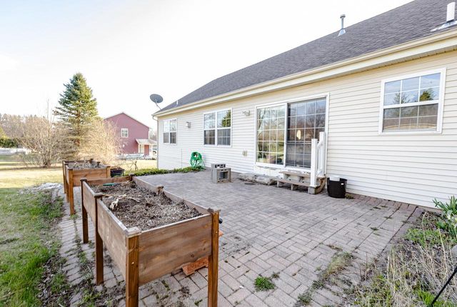 W220N7288 Coventry Meadows COURT, Lisbon, WI 53089