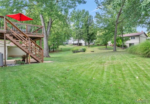6205 Brogan Dale Circle, St Louis, MO 63128