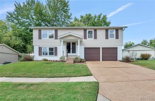 6205 Brogan Dale Circle, St Louis, MO 63128