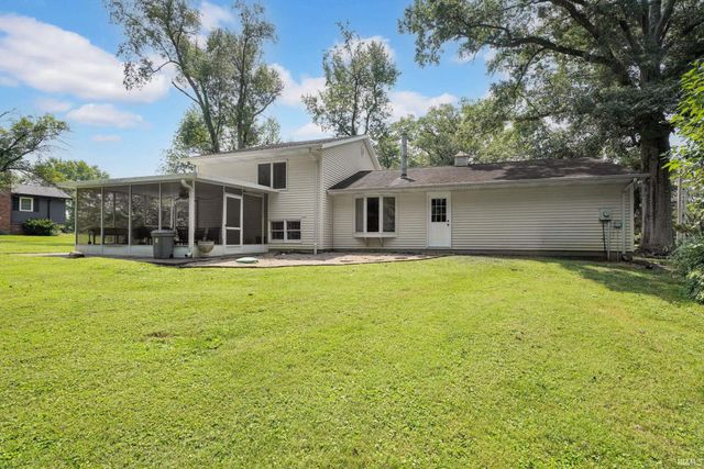 2210 E Boonville New Harmony Road, Evansville, IN 47725