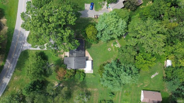 2210 E Boonville New Harmony Road, Evansville, IN 47725