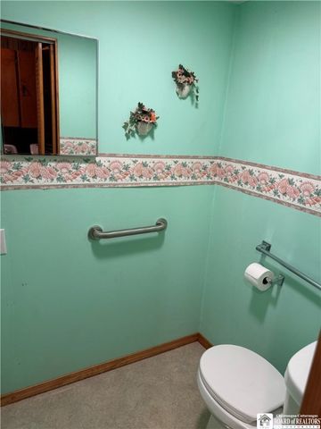 60 Cleveland Avenue, Salamanca, NY 14779